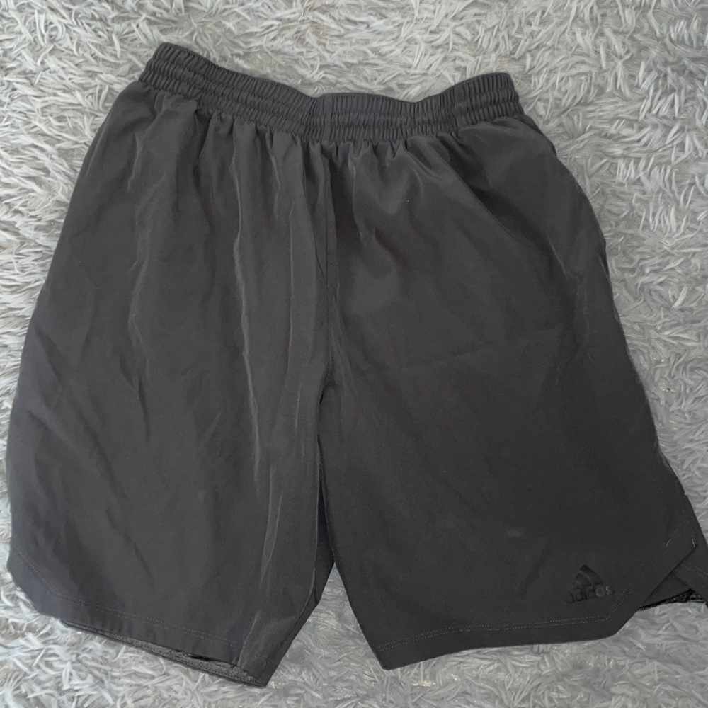 Large Grey Adidas Shorts-Great condition